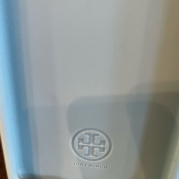 Tory Burch flip flop rubber cell phone case - Picture 4 of 6